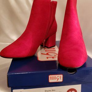 Rouge - "Cameron" Women's Suede Ankle Bootie - Size 10 M